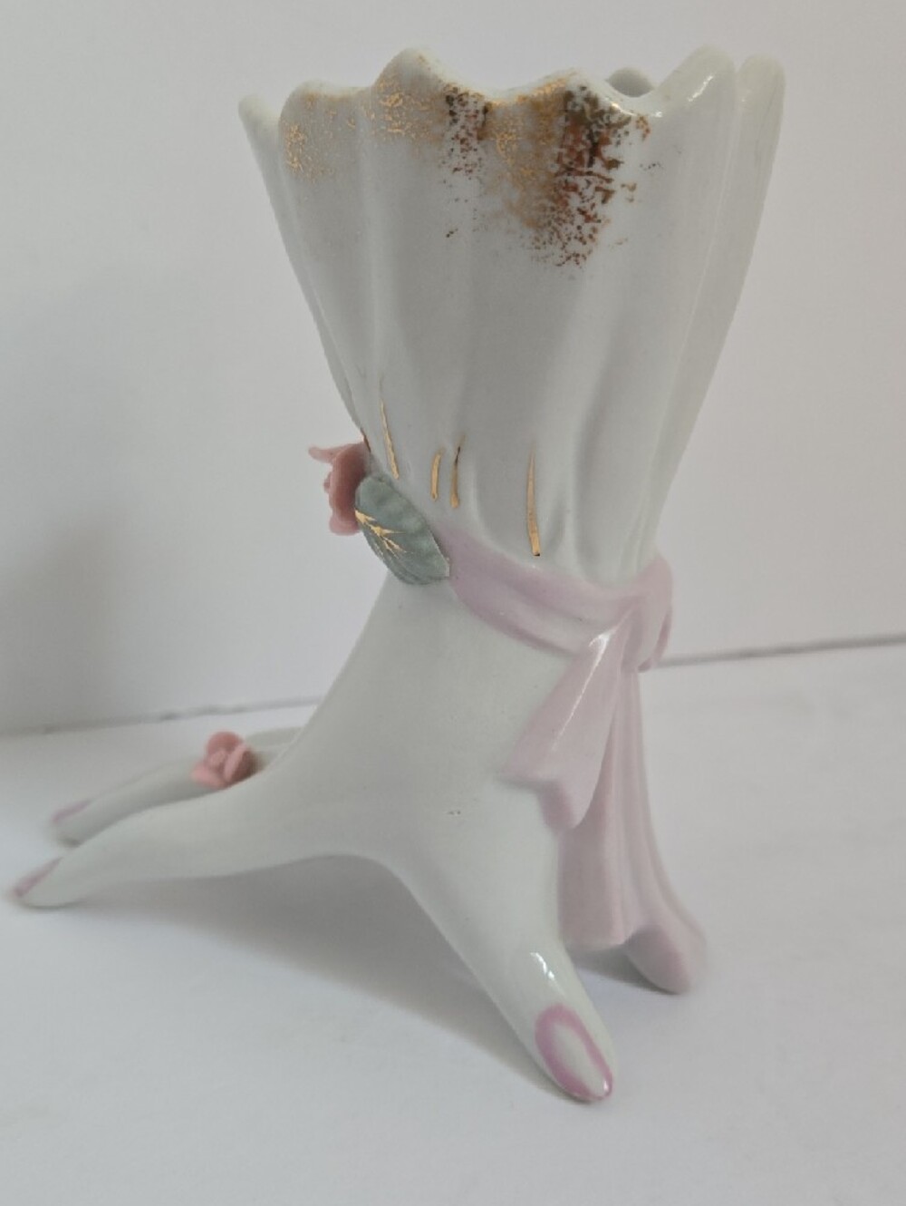 Vintage Hand Vase Pink Roses 4¾ Inch x 4½" Inch Made In Japan - Picture 3 of 16